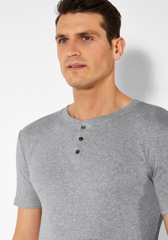 H.I.S T-Shirt in Grau