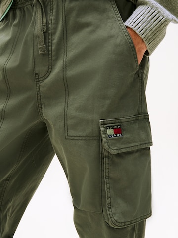 Regular Pantalon cargo 'OTIS' Tommy Jeans en vert