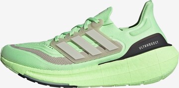 Chaussure de course 'Ultraboost Light' ADIDAS PERFORMANCE en vert : devant