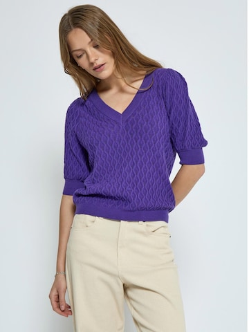 Pullover 'Rosalia' di Peppercorn in lilla: frontale