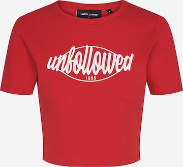 T-shirt 'GIRLFRIEND' UNFOLLOWED x ABOUT YOU en rouge : devant