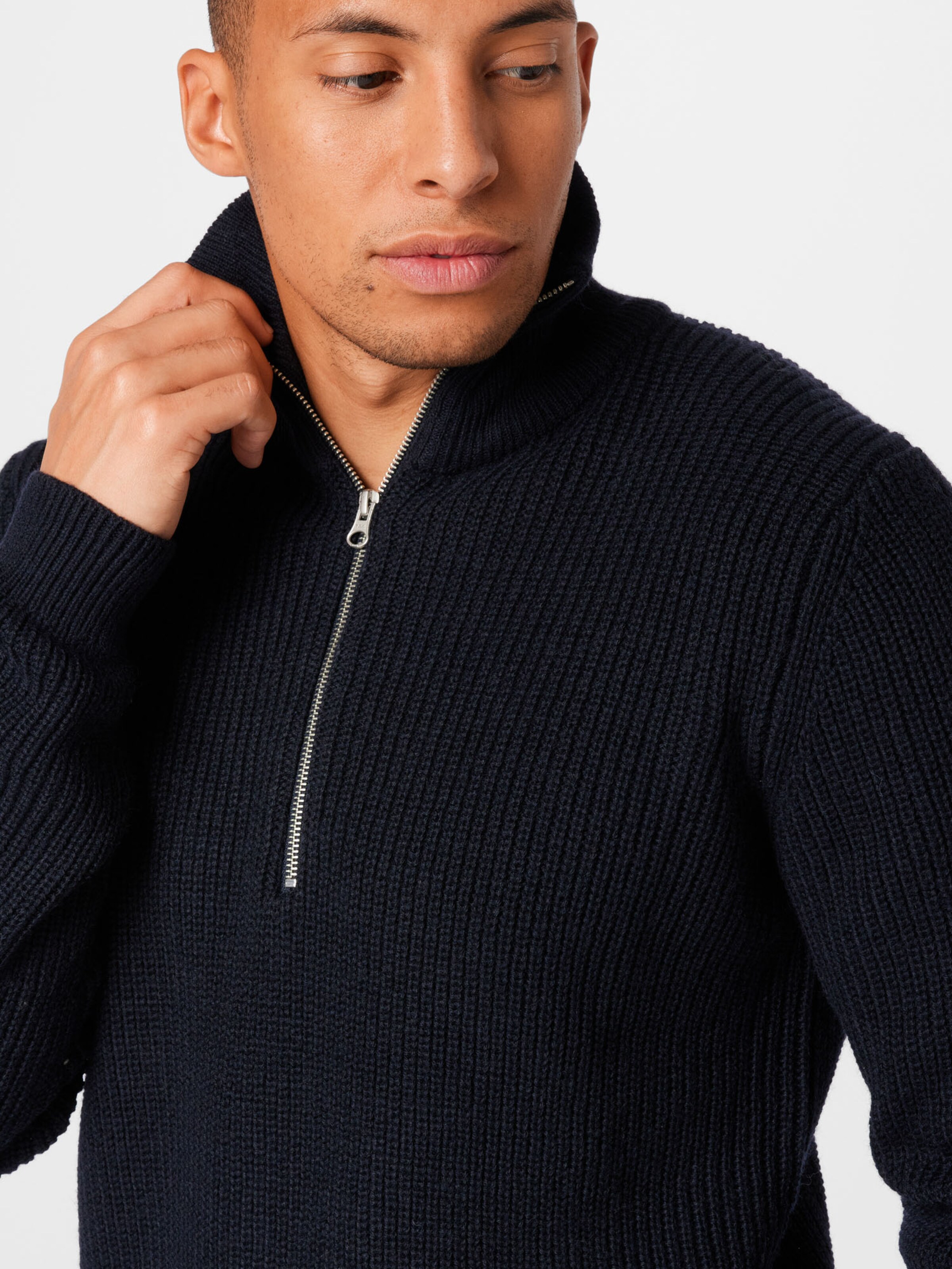 Lindbergh Pullover in Navy 
