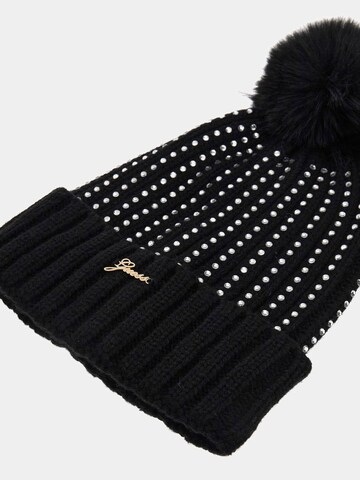 GUESS Beanie in Black