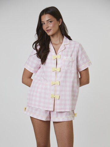 Loungeable Short Pajama Set in Pink: front