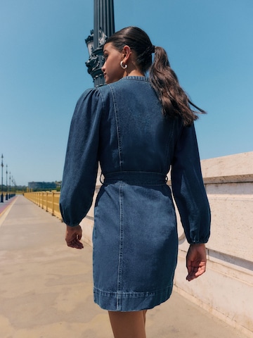 Friends Like These Платье в Синий