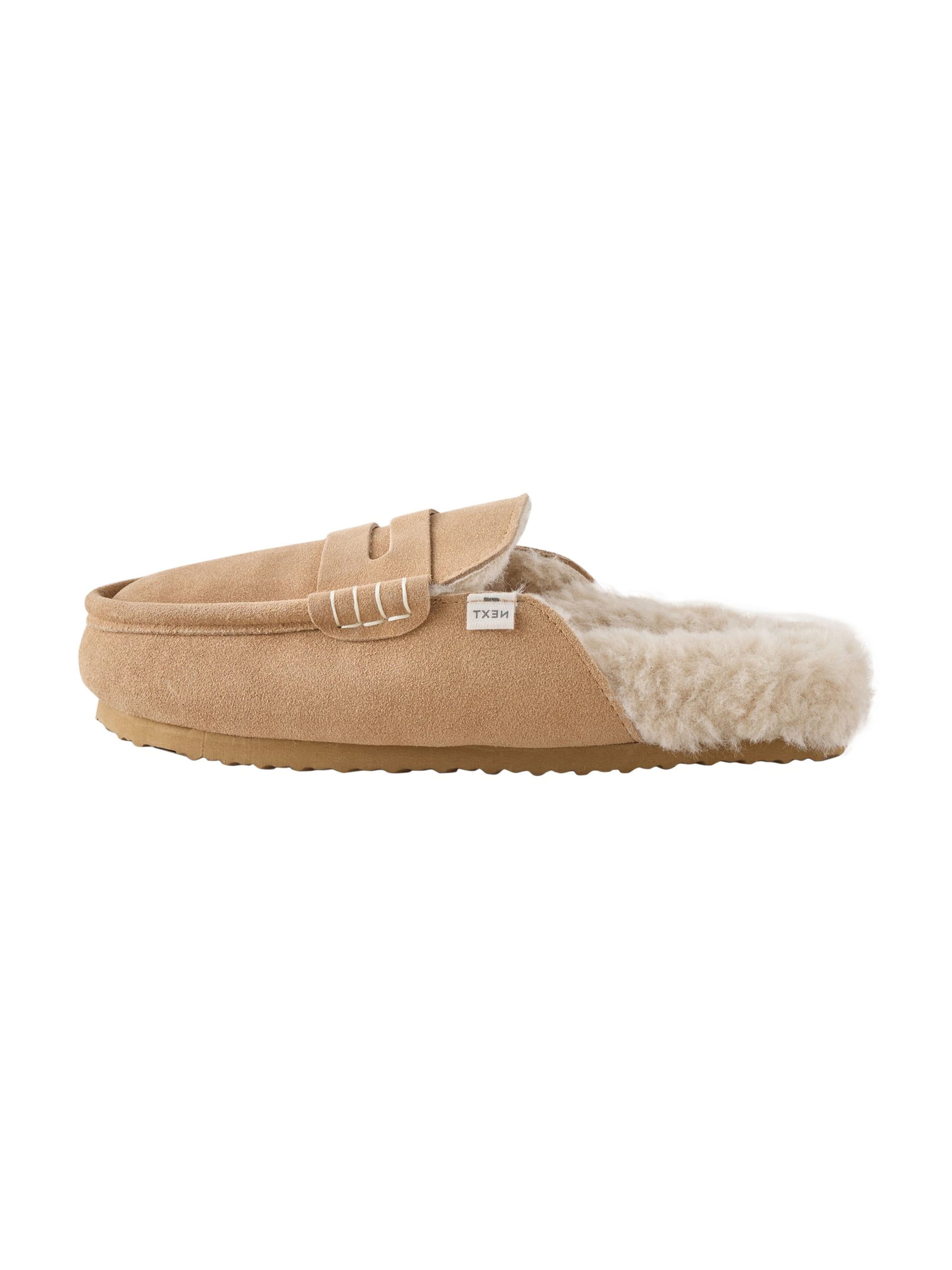 Next Innesko i beige: framsida