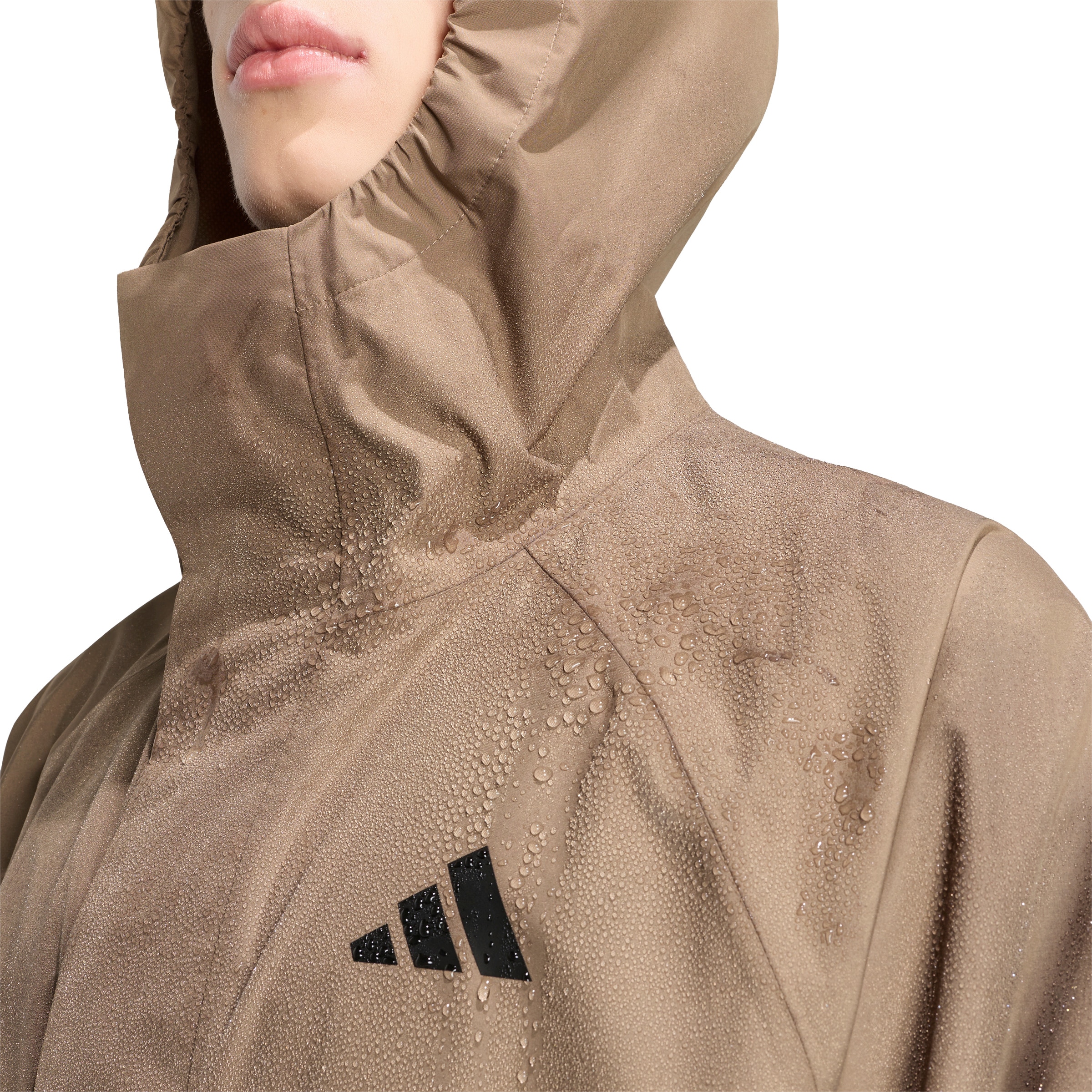 ADIDAS SPORTSWEAR - Chaqueta funcional 'ESS' en beige