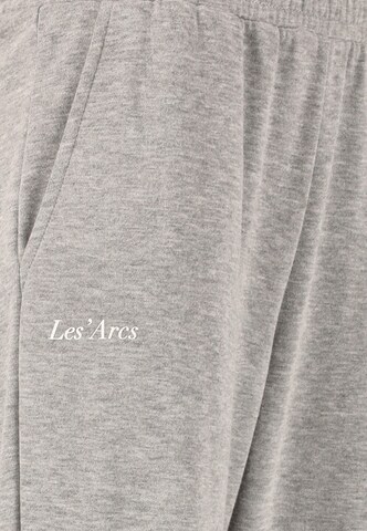 Les'Arcs Regular Workout Pants in Grey