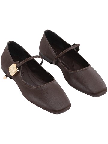 Limoya Strap ballerina in Brown