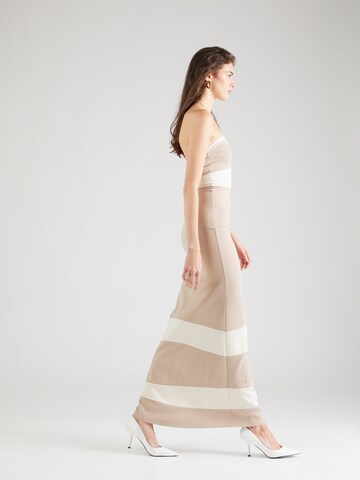 Abito da sera di millane in beige