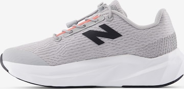 new balance Sneakers 'Bungee FuelCell Propel v5' in Grijs: voorkant
