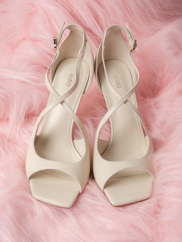 Estro Pumps '2322-18' in Beige