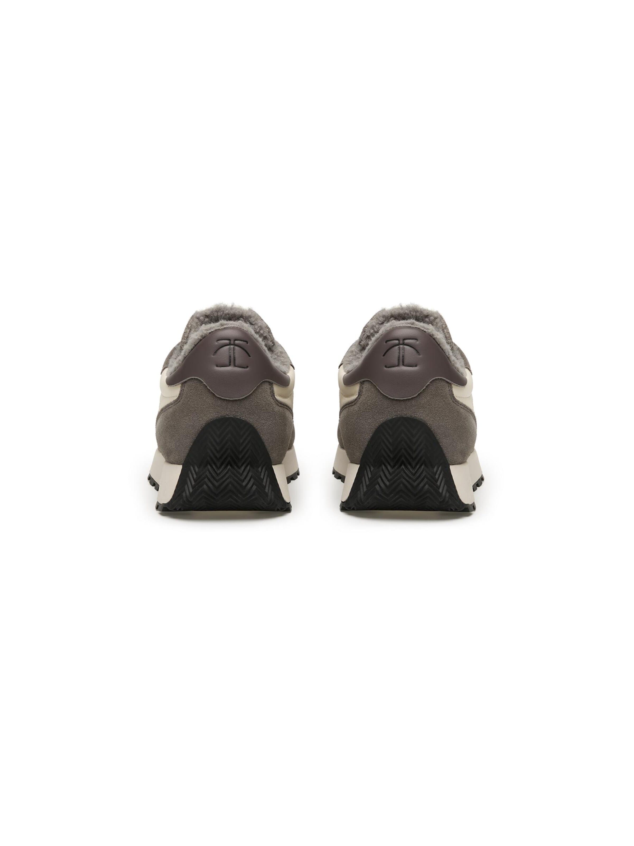 Candice Cooper Sneakers laag 'PLUME 2 UNI FUR.' in Zwart