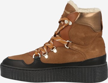 TOMMY HILFIGER Lace-up bootie in Brown