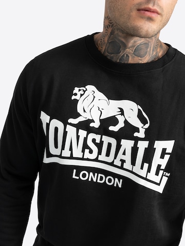 LONSDALE Sweatshirt 'Go Sport' in Schwarz