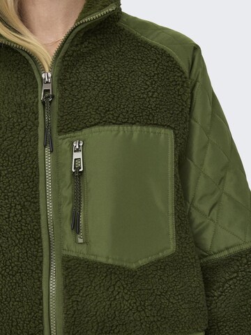 Manteau mi-saison 'Ohio' ONLY en vert