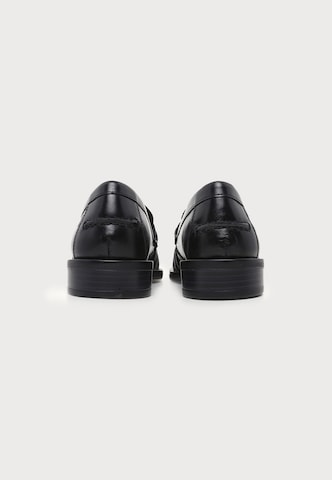 BRONX Classic Flats in Black