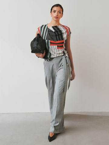 T-shirt Next en gris
