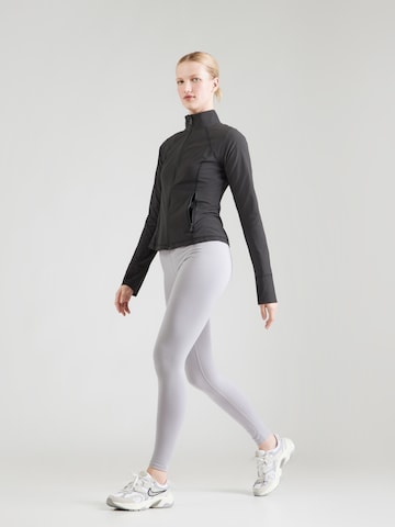 Girlfriend Collective Weatherproof jacket 'Estrella' in Black
