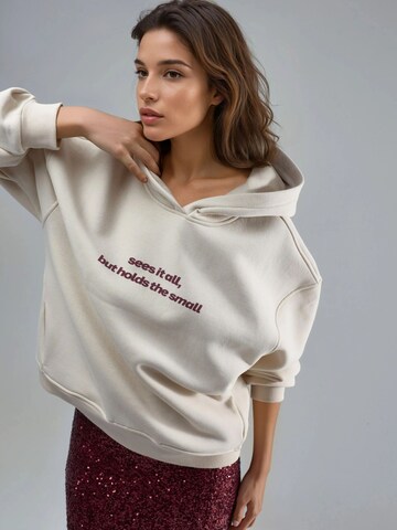 Busem Sweatshirt in Beige