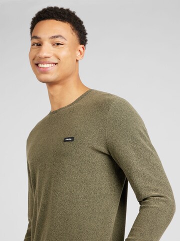 Pullover di Calvin Klein in verde