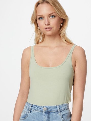 OPUS Top 'Daily A' in Green: front