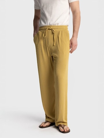 Wide leg Pantaloni di Giesto in giallo: frontale