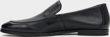 Estro Moccasin '2602-2' in Black: front