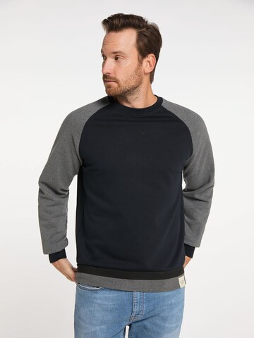 SOMWR Sweatshirt in Black: front
