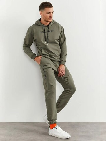 Tommy Life Sweat suit 'Aktive Sets' in Green