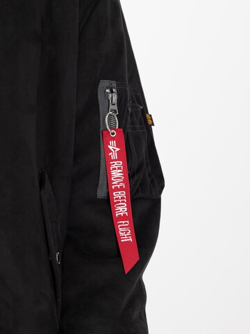 Giacca di mezza stagione di ALPHA INDUSTRIES in nero