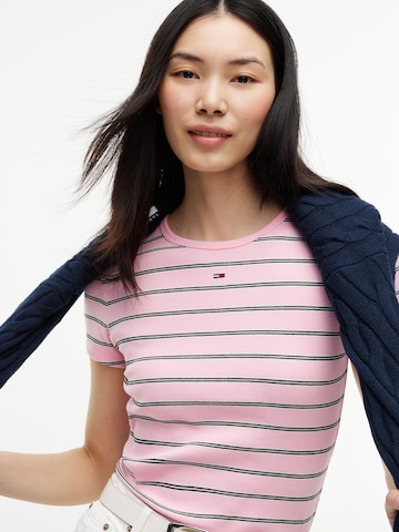 Tommy Jeans Póló 'ESSENTIAL' - rózsaszín
