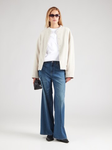 DKNY Sweatshirt in Weiß