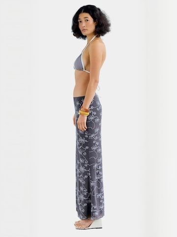 Résumé - Falda ' NannaRS ' en gris: lado