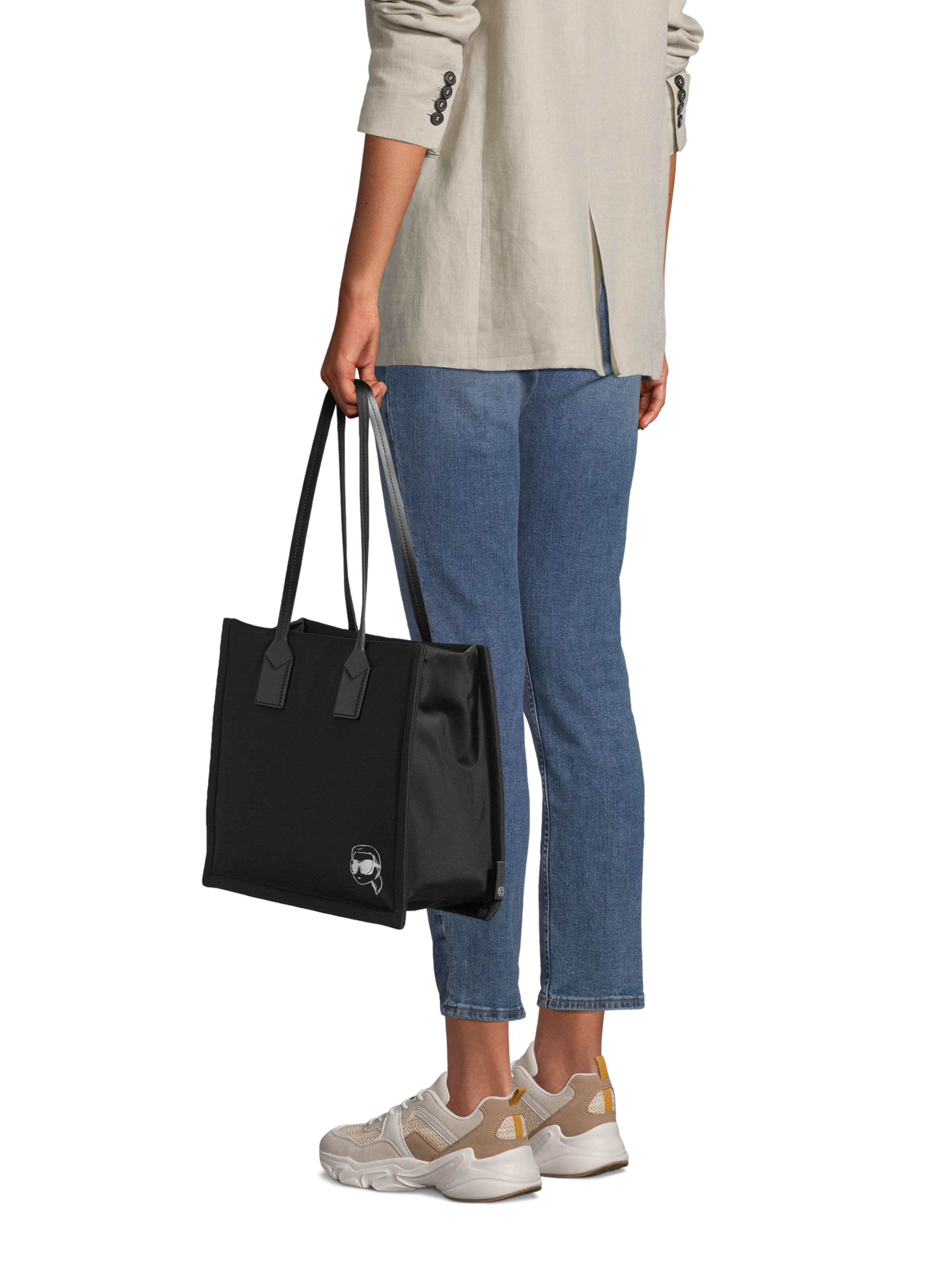 Shopper 'Ikon' di Karl Lagerfeld in nero