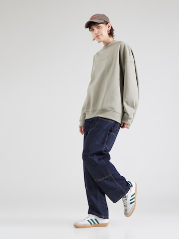 ADIDAS ORIGINALS Sweatshirt 'Essentials' in Green