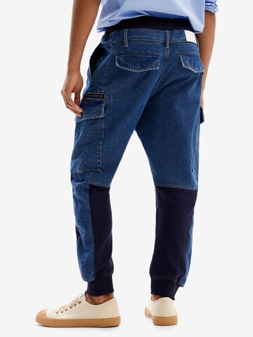 Tapered Jeans di Desigual in blu