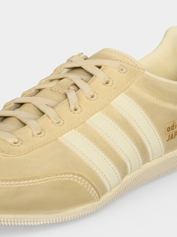 ADIDAS ORIGINALS Σνίκερ χαμηλό 'JAPAN' σε μπεζ