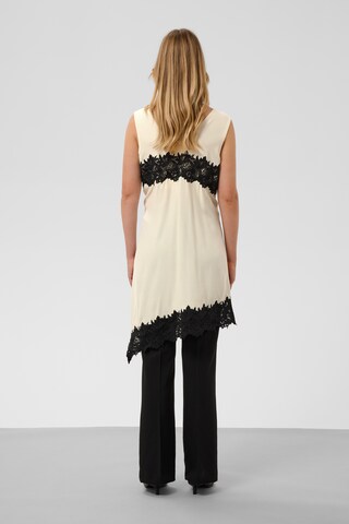 SOAKED IN LUXURY - Vestido em bege