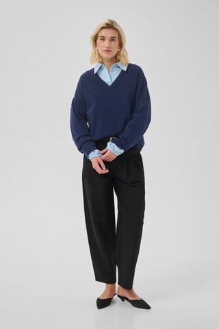 My Essential Wardrobe Sweter 'Jola' w kolorze niebieski