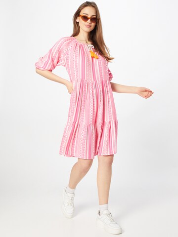 Robe 'Hazel' Zwillingsherz en rose