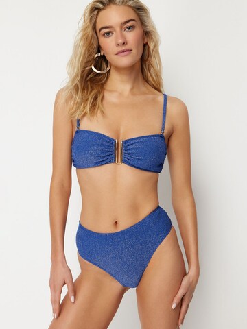 Trendyol Bez ramienok Bikiny - Modrá: predná strana