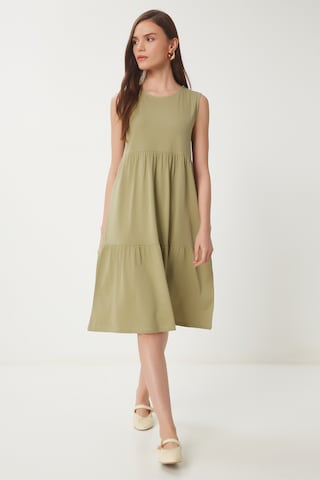 Happiness İstanbul Kleid in Grün