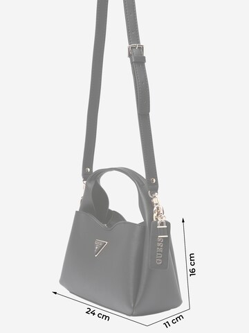 GUESS Handtasche 'Iwona' in Schwarz