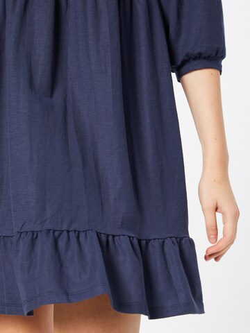 Robe 'Taira' ABOUT YOU en bleu