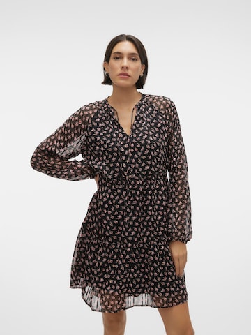 VERO MODA Ruha 'SOFIA' - fekete: elől