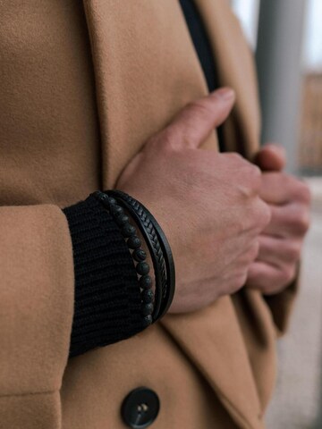 Bracelet 'Stone' SERASAR en noir