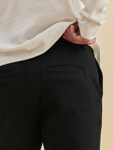 Regular Pantalon 'Roman' DAN FOX APPAREL en noir