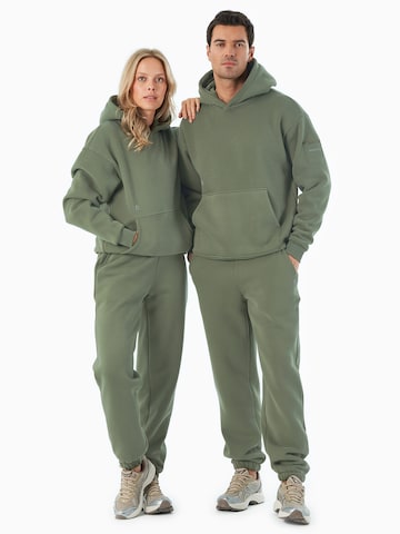 Organication Tapered Pants in Green