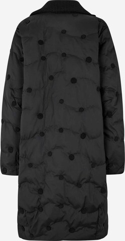 Masai Winter Coat 'Tahila' in Black